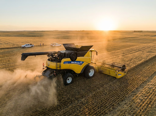 New Holland yetkili servis atölyesi